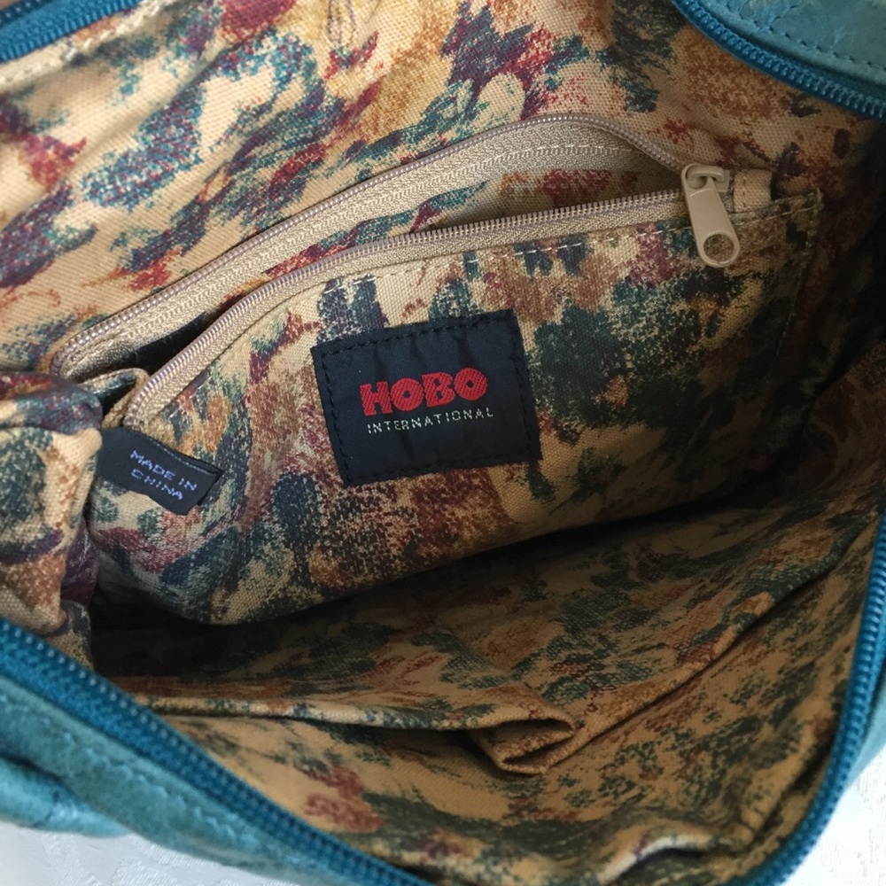 Hobo teal ruched leather bag - Picture 6 of 8